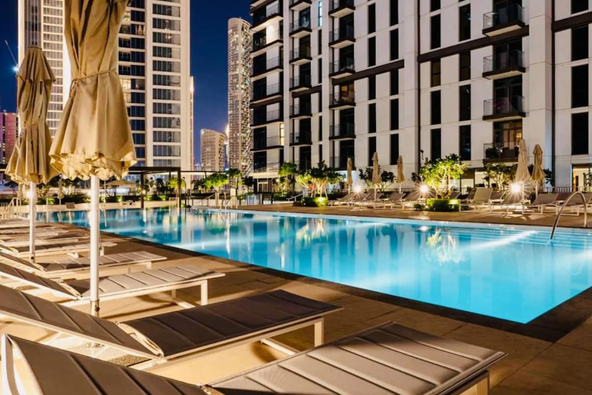 Steps to Burj Khalifa & Dubai Mall | Infinity Pool